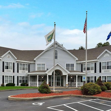 Quality Inn & Suites Shawano Exterior photo